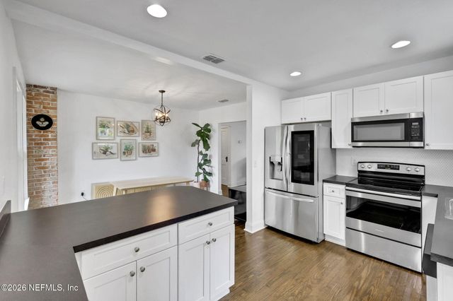 3259 COLLEGE Street, Jacksonville, FL 32205