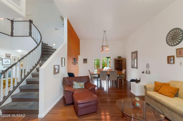 9348 N Camino De Plaza, Tucson, AZ 85742