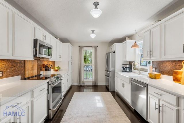 22532 Highway 144, Richmond Hill, GA 31324