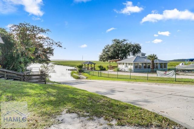 22532 Highway 144, Richmond Hill, GA 31324