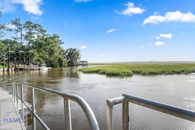 22532 Highway 144, Richmond Hill, GA 31324