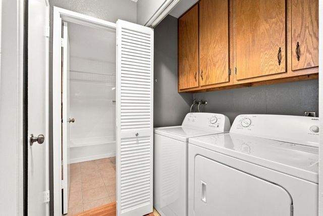 24 Emery Bay Drive, Emeryville, CA 94608