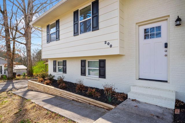 200 Starlet Circle, NE, Cleveland, TN 37323