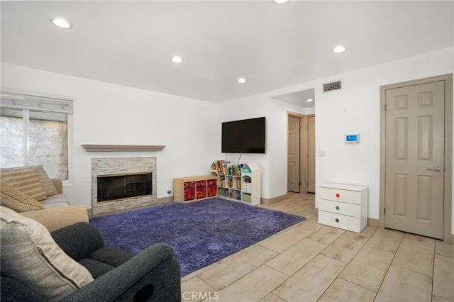 10110 Sunland Boulevard, Shadow Hills, CA 91040