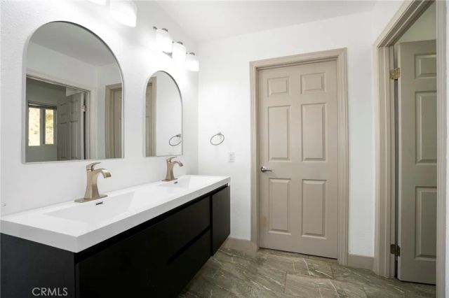 10110 Sunland Boulevard, Shadow Hills, CA 91040