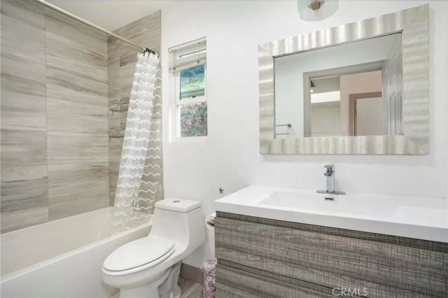 10110 Sunland Boulevard, Shadow Hills, CA 91040