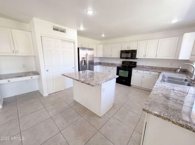 1371 N CONCORD Avenue, Chandler, AZ 85225