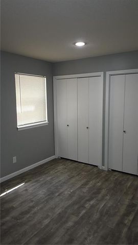 7141 STERLING Avenue, Raytown, MO 64133