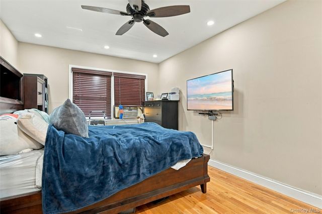 1810 Front Street 49, East Meadow, NY 11554