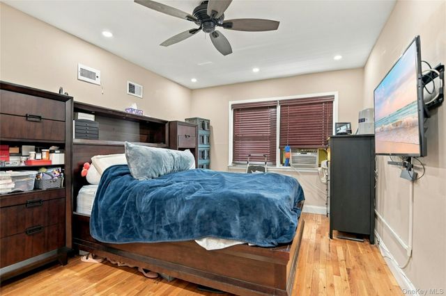 1810 Front Street 49, East Meadow, NY 11554