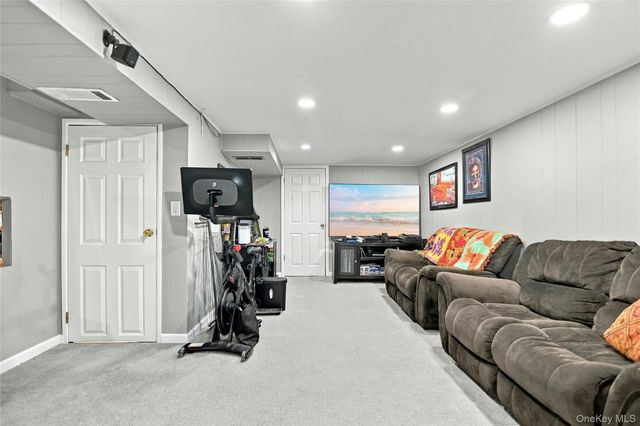 1810 Front Street 49, East Meadow, NY 11554