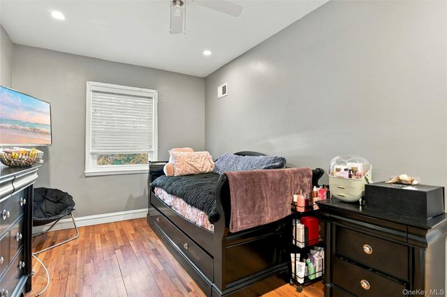 1810 Front Street 49, East Meadow, NY 11554