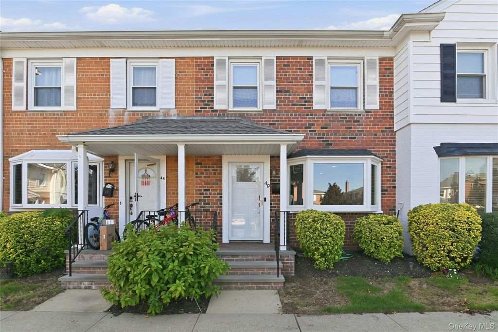 1810 Front Street 49, East Meadow, NY 11554 — exterior