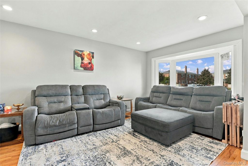 1810 Front Street 49, East Meadow, NY 11554 — photo 4