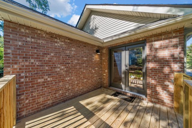 525 Glenn St, Clarksville, TN 37040