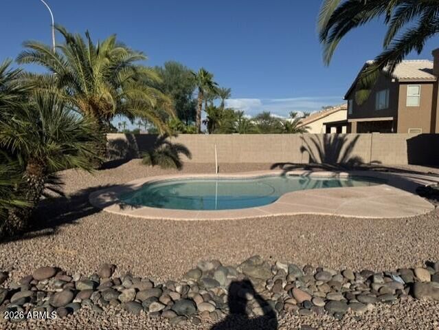 4622 E Desert Willow Road, Phoenix, AZ 85045