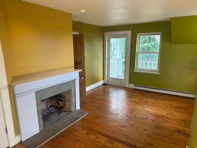 2293 main Street, Isle La Motte, VT 05463