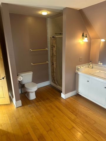 2293 main Street, Isle La Motte, VT 05463