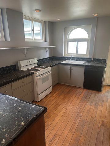 2293 main Street, Isle La Motte, VT 05463