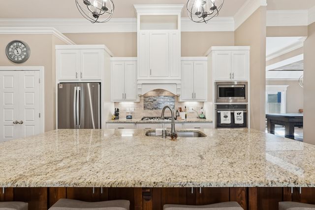 2406 Aberdeen Drive, Bryant, AR 72019