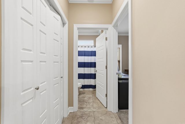 2406 Aberdeen Drive, Bryant, AR 72019