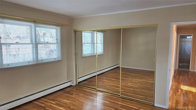 1 Elvira Court, Huntington, NY 11743