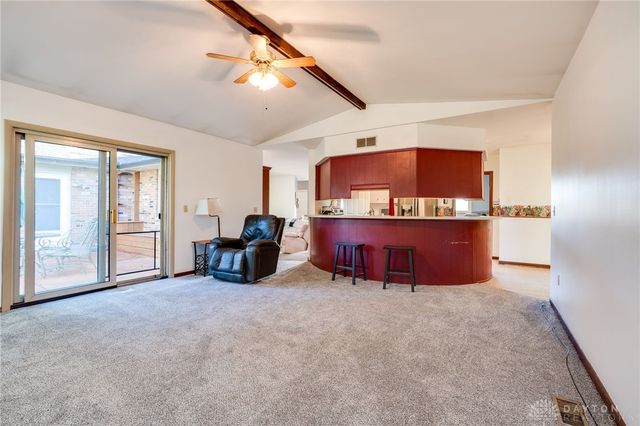 1325 De Quincy Drive, Beavercreek, OH 45434