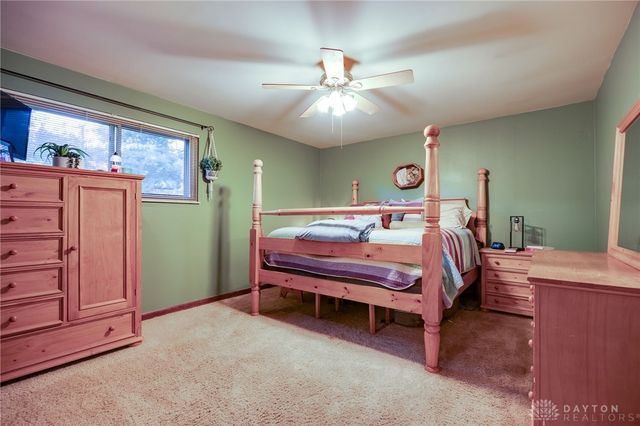 1325 De Quincy Drive, Beavercreek, OH 45434