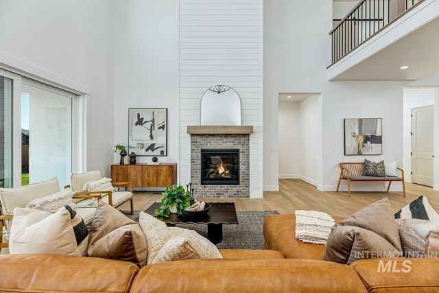 21726 Appaloosa Ave, Star, ID 83669