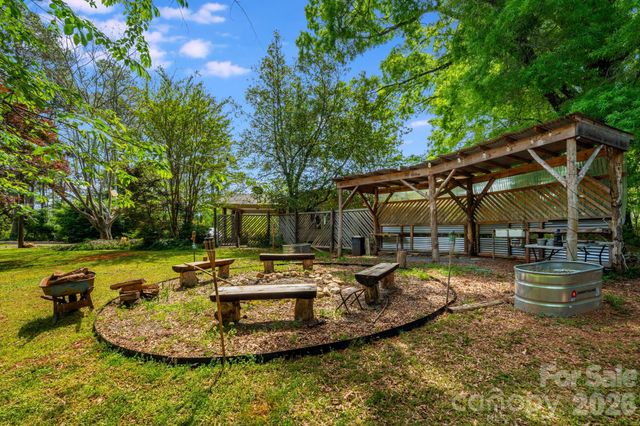 1737 Whitesides Road, Forest City, NC 28043