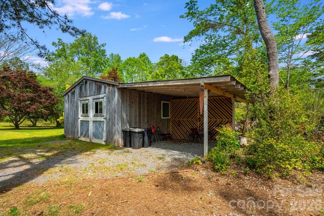 1737 Whitesides Road, Forest City, NC 28043