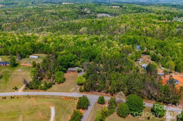 1737 Whitesides Road, Forest City, NC 28043