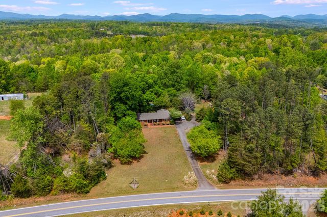 1737 Whitesides Road, Forest City, NC 28043