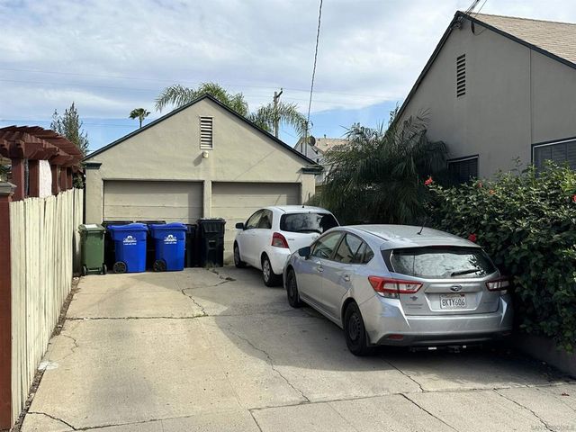 4515 35th Place, San Diego, CA 92116