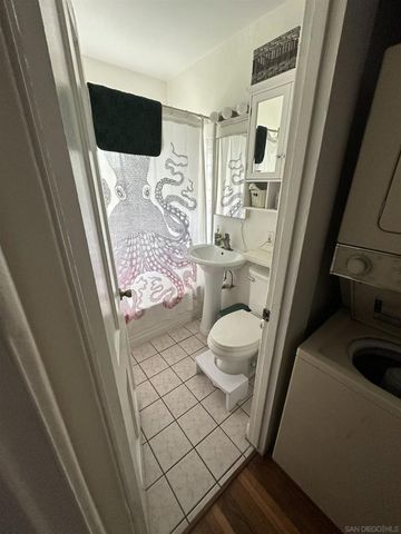 4515 35th Place, San Diego, CA 92116