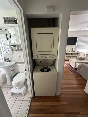 4515 35th Place, San Diego, CA 92116