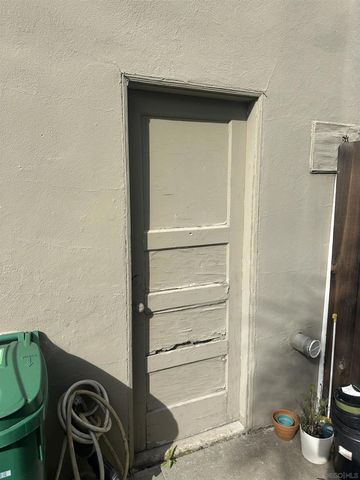 4515 35th Place, San Diego, CA 92116