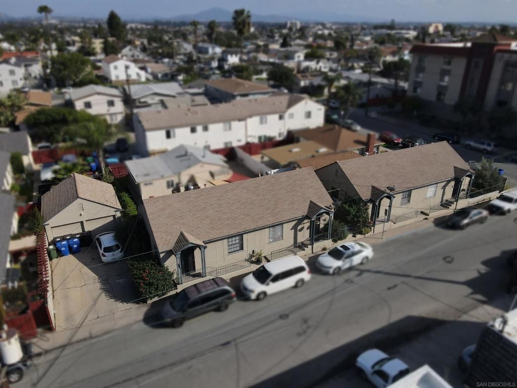 4515 35th Place, San Diego, CA 92116