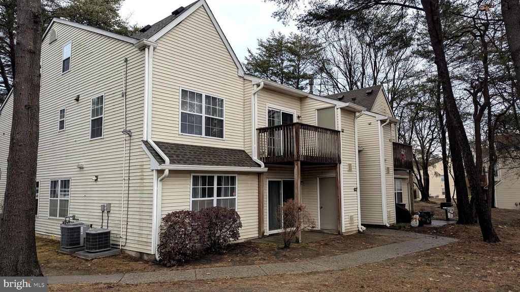 1037 TRISTRAM CIR, Mantua, NJ 08051