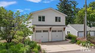 7007 Goldenrod Avenue Ne, Cannon Twp, MI 49341