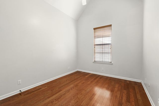 304 Indian Ridge Cir, White House, TN 37188