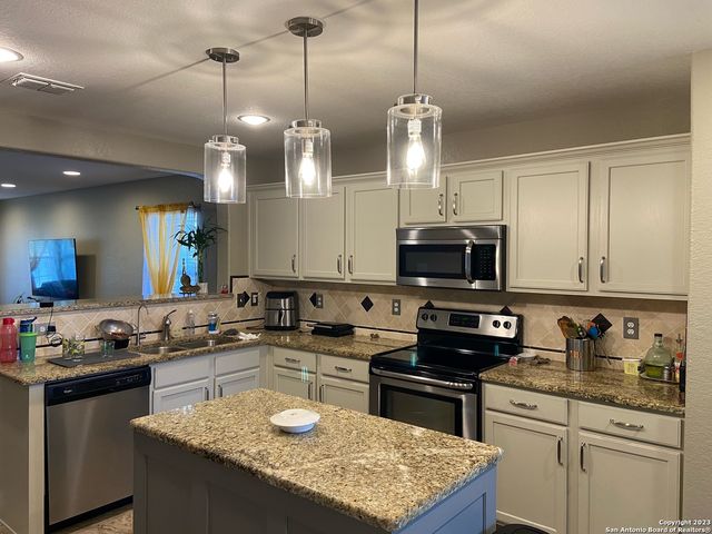 4023 ASHLEAF PECAN, San Antonio, TX 78261