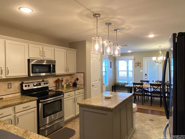 4023 ASHLEAF PECAN, San Antonio, TX 78261