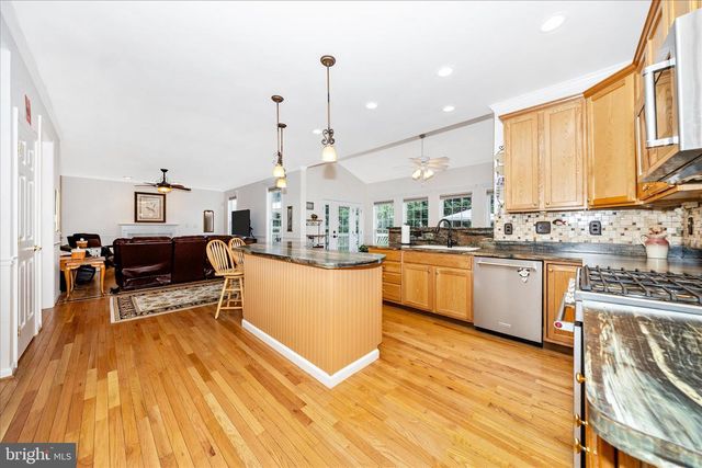 1805 RAINBOW FALLS CT, Frederick, MD 21702