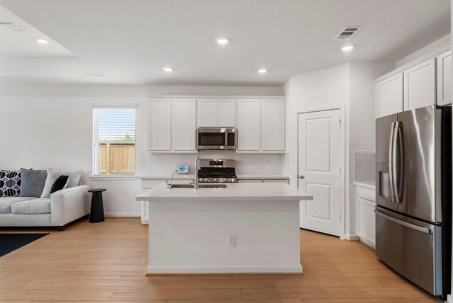 1210 Sugar Drive, Tomball, TX 77375