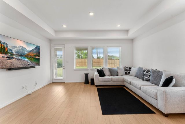 1210 Sugar Drive, Tomball, TX 77375