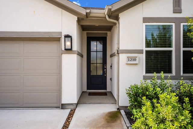 1210 Sugar Drive, Tomball, TX 77375