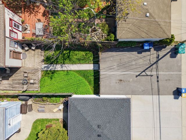 315 S Maple Avenue, Oak Park, IL 60302