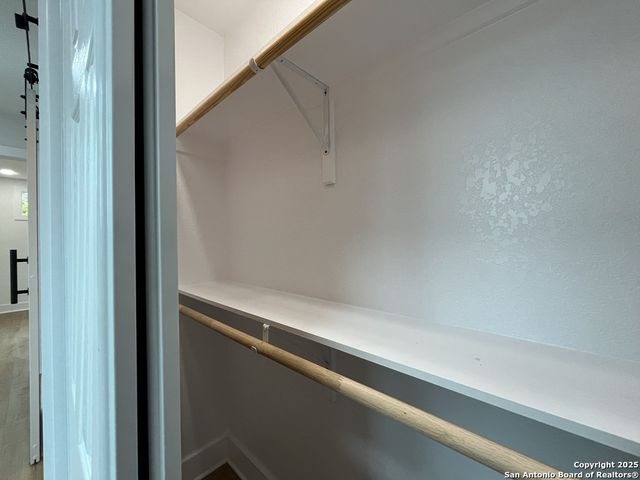 2239 Burnet, San Antonio, TX 78202