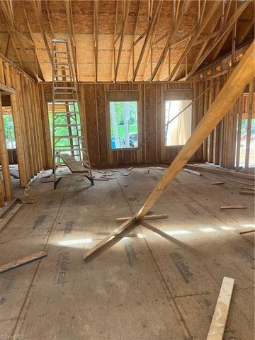 4864 Creeks Crossing Road, Asheboro, NC 27205